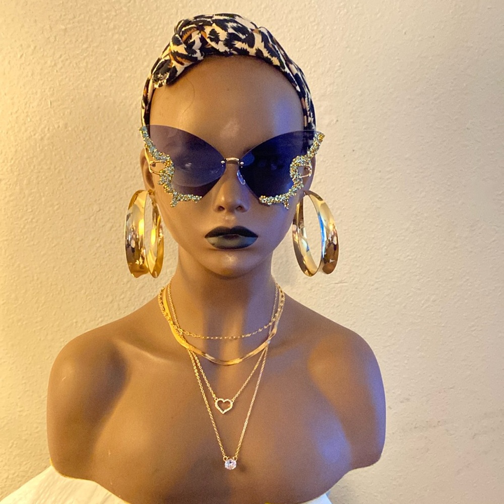 Huge fashion jewelry/accessories Looks for sale👀👀👀👀👀